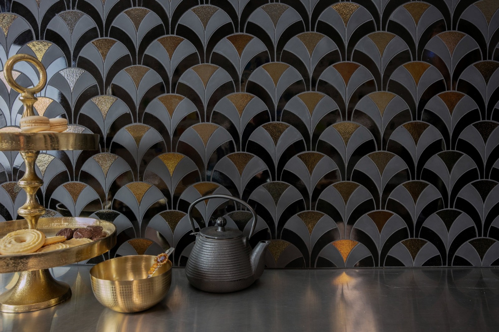 Devotion - Glass Tile | Facings of America